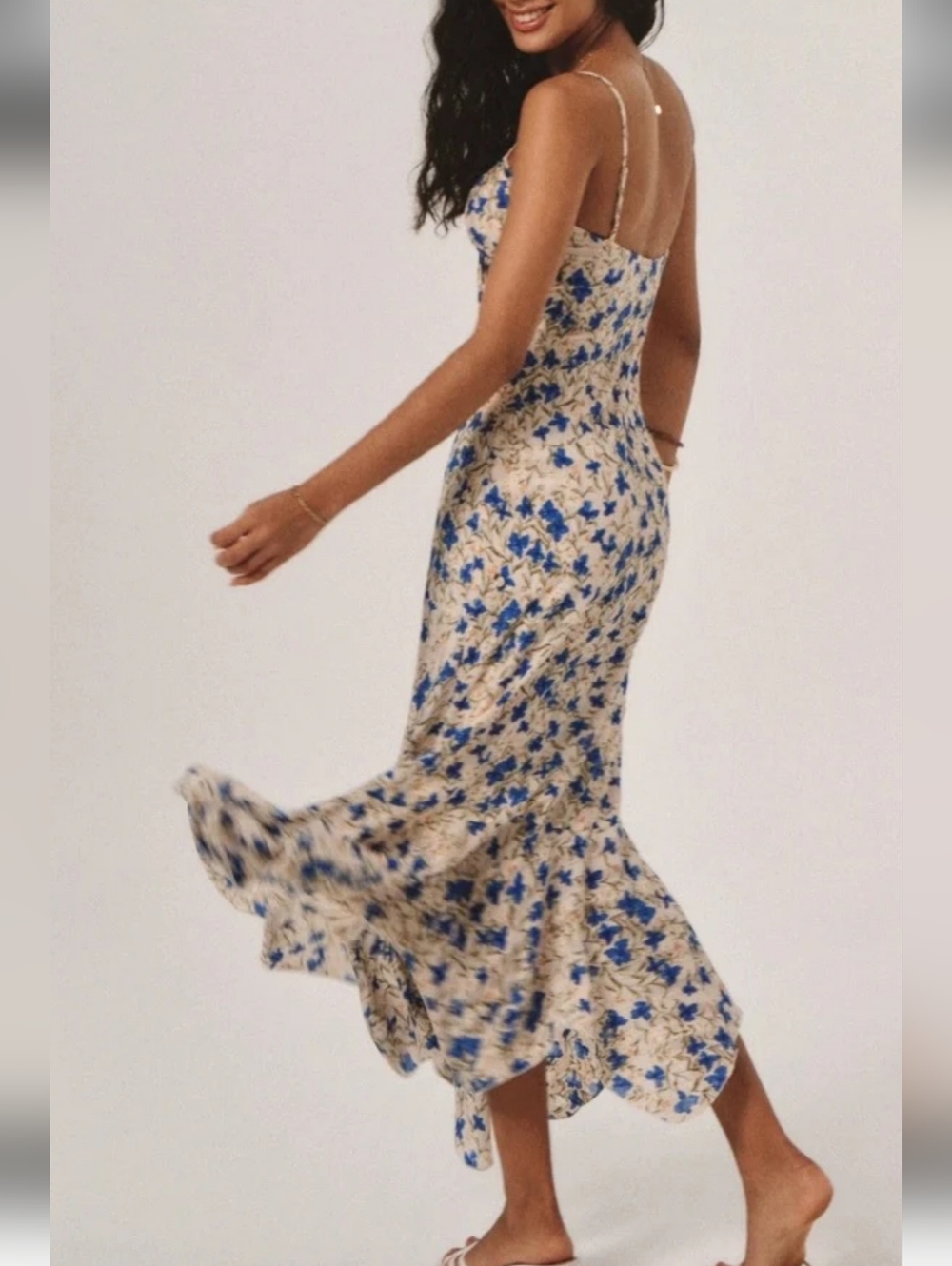 Commense Blue Floral Midi Dress on Cream Base sizes M & L available new with tag - Picture 2 of 12